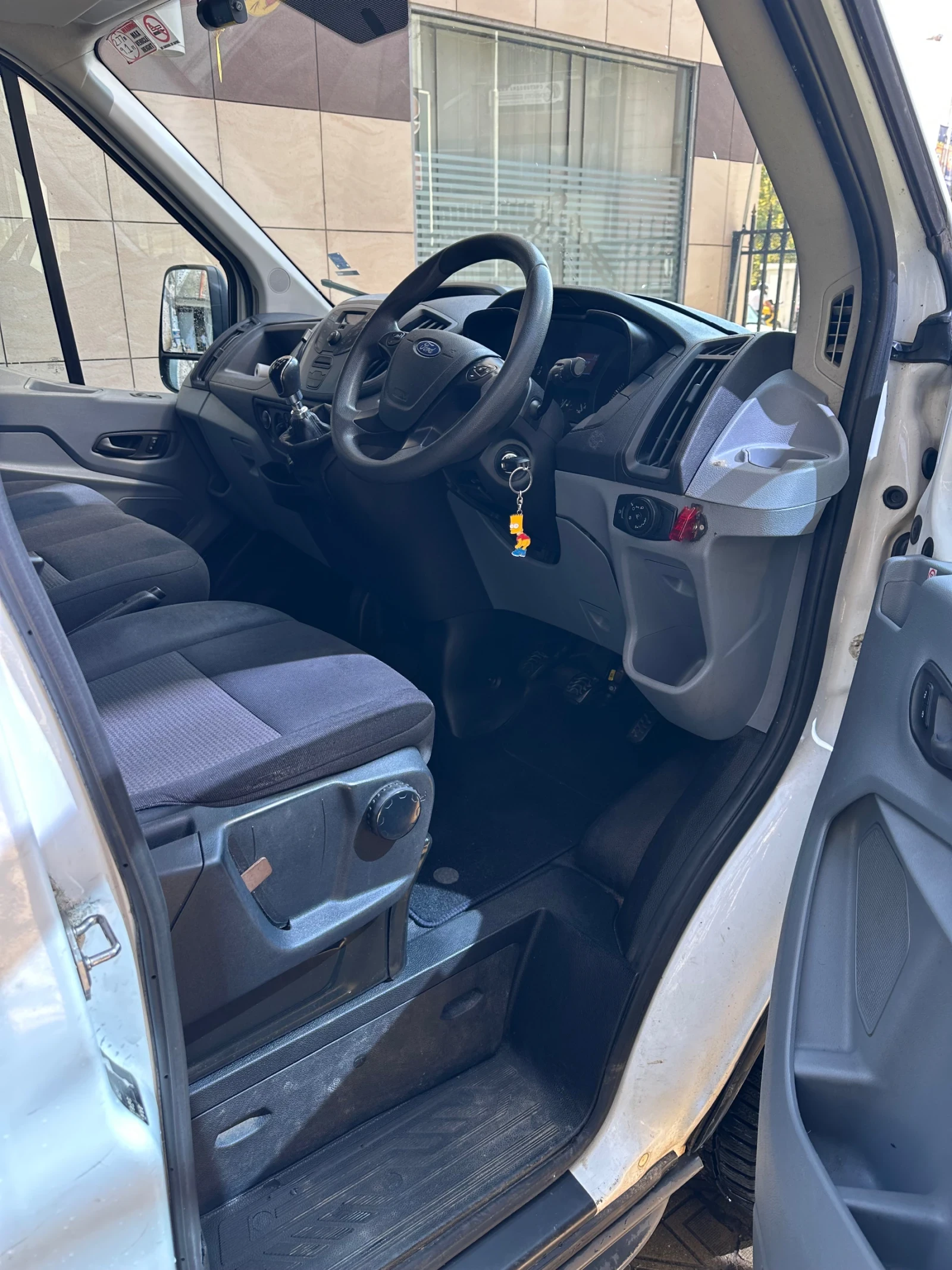 Ford Transit 350, снимка 7 - Бусове и автобуси - 56153709