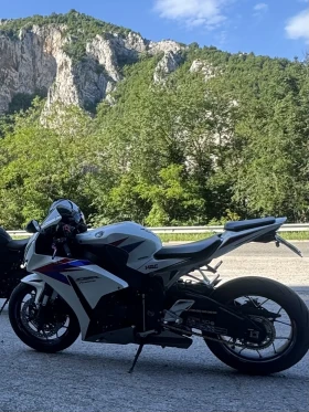 Honda Cbr 1000 RR SC59 HRC, снимка 3