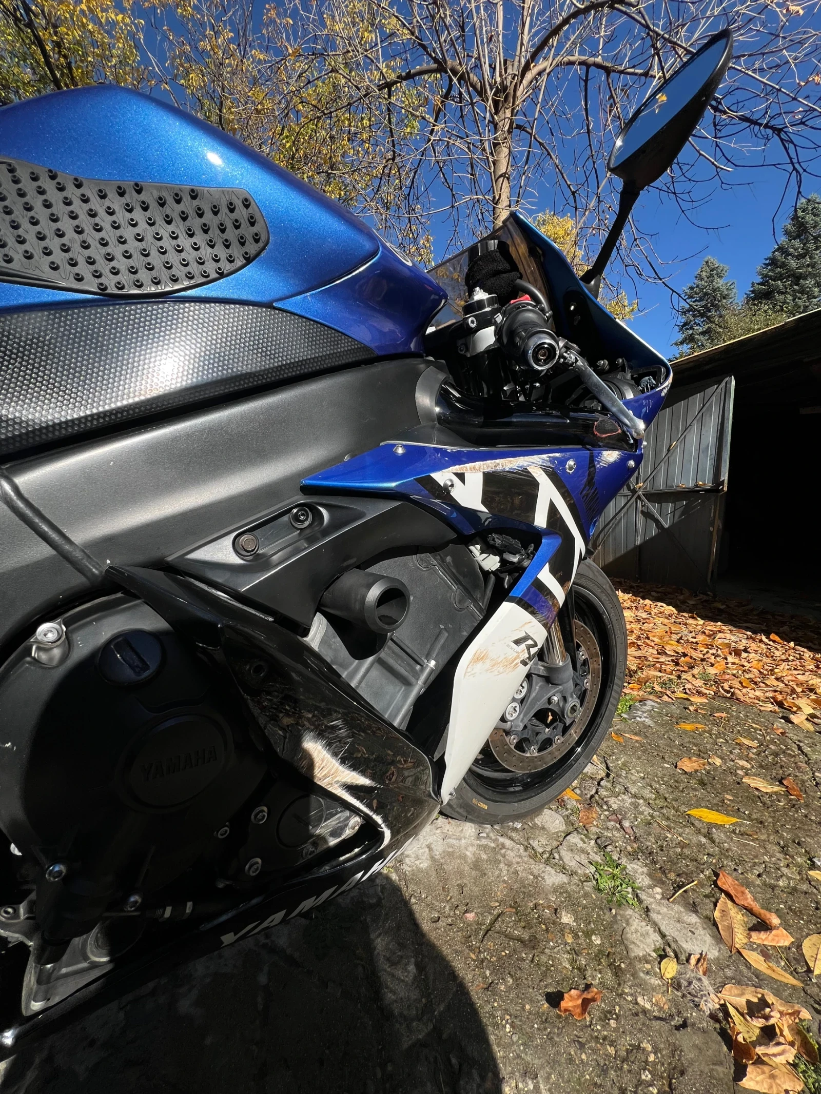 Yamaha YZF-R1  - изображение 3