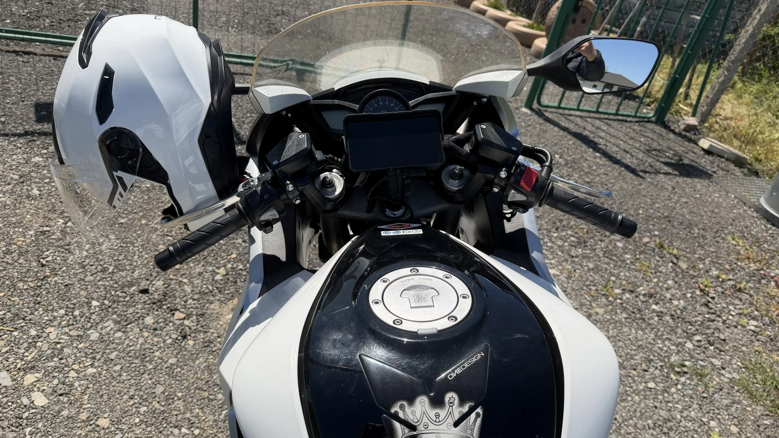 Honda Vfr 1200F, снимка 2 - Мотоциклети и мототехника - 54359127