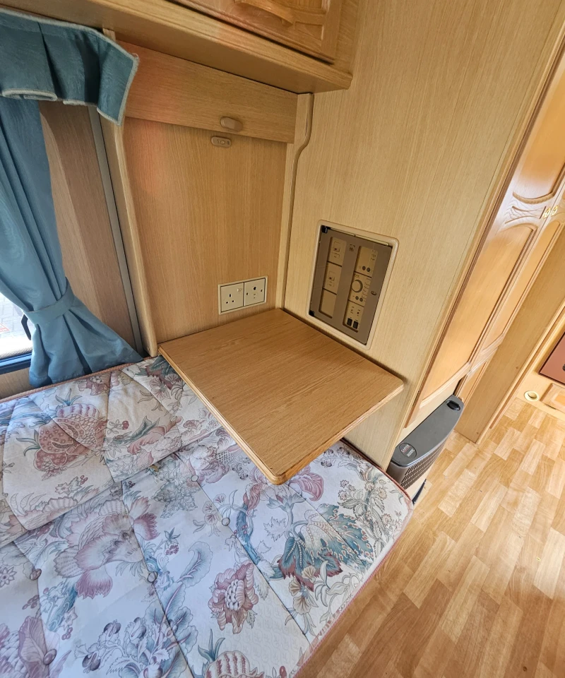 Каравана ABI Daystar, снимка 14 - Каравани и кемпери - 52883139