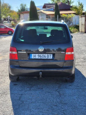 VW Touran 2.0 TDI, снимка 4