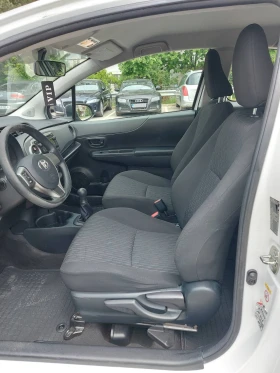 Toyota Yaris, снимка 11