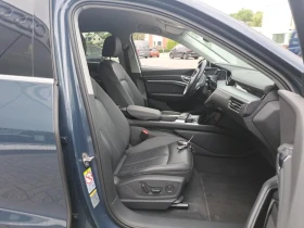Audi E-Tron 55 Sportback Quattro LED-Matrix Virtual Navi-Pro, снимка 3