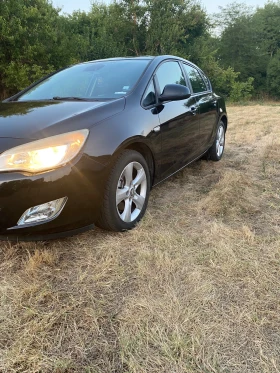 Обява за продажба на Opel Astra ~12 599 лв. - изображение 1