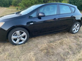 Обява за продажба на Opel Astra ~12 599 лв. - изображение 1