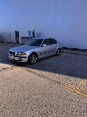     BMW 323