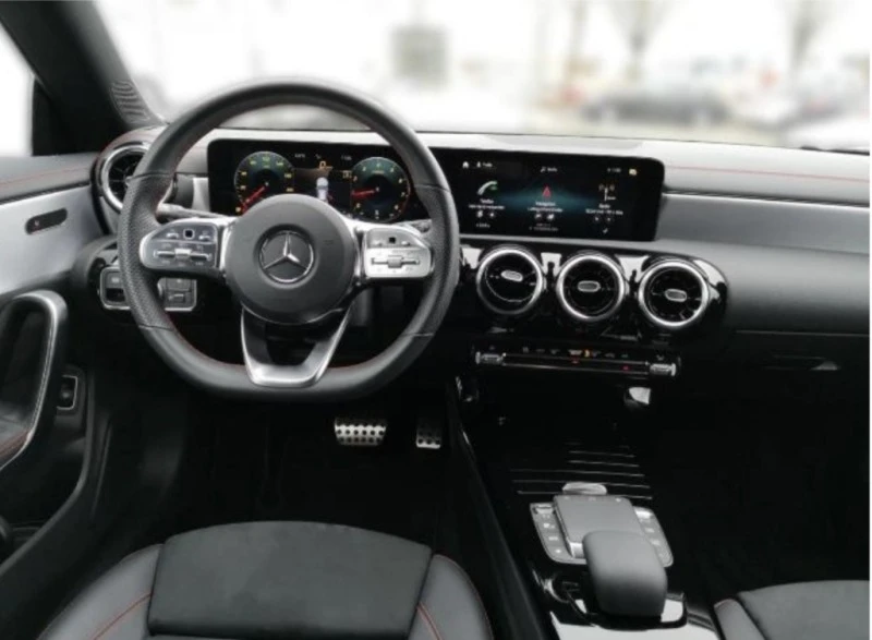 Mercedes-Benz CLA 180 AMG, снимка 6 - Автомобили и джипове - 42612737