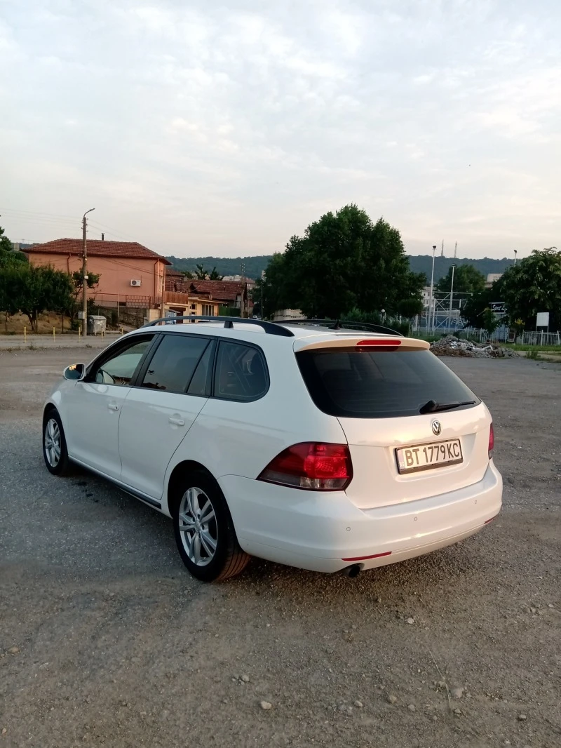 VW Golf Variant, снимка 5 - Автомобили и джипове - 47101454