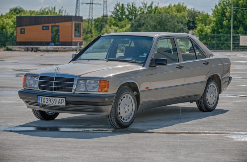 Mercedes-Benz 190 За Колекционери 190Е 1.8 Бензин 94000км 1990г, снимка 1 - Автомобили и джипове - 46022327