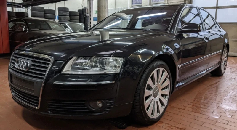 Audi A8, снимка 6 - Автомобили и джипове - 47432188