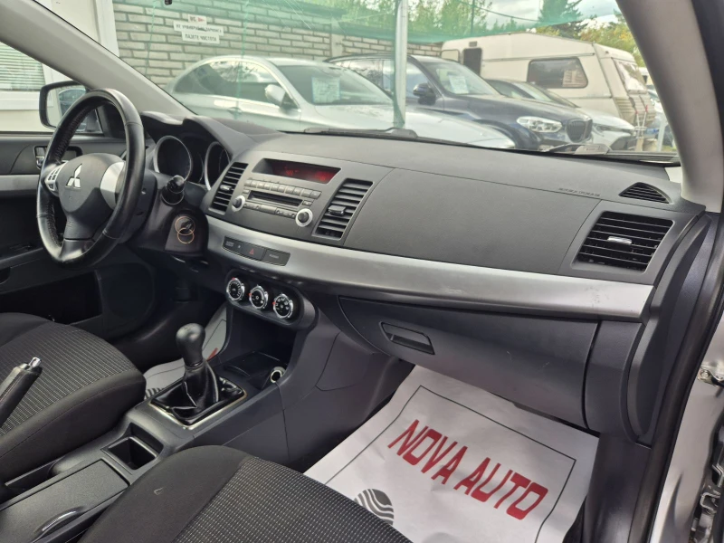 Mitsubishi Lancer 1.5i-109кс, снимка 11 - Автомобили и джипове - 47549889