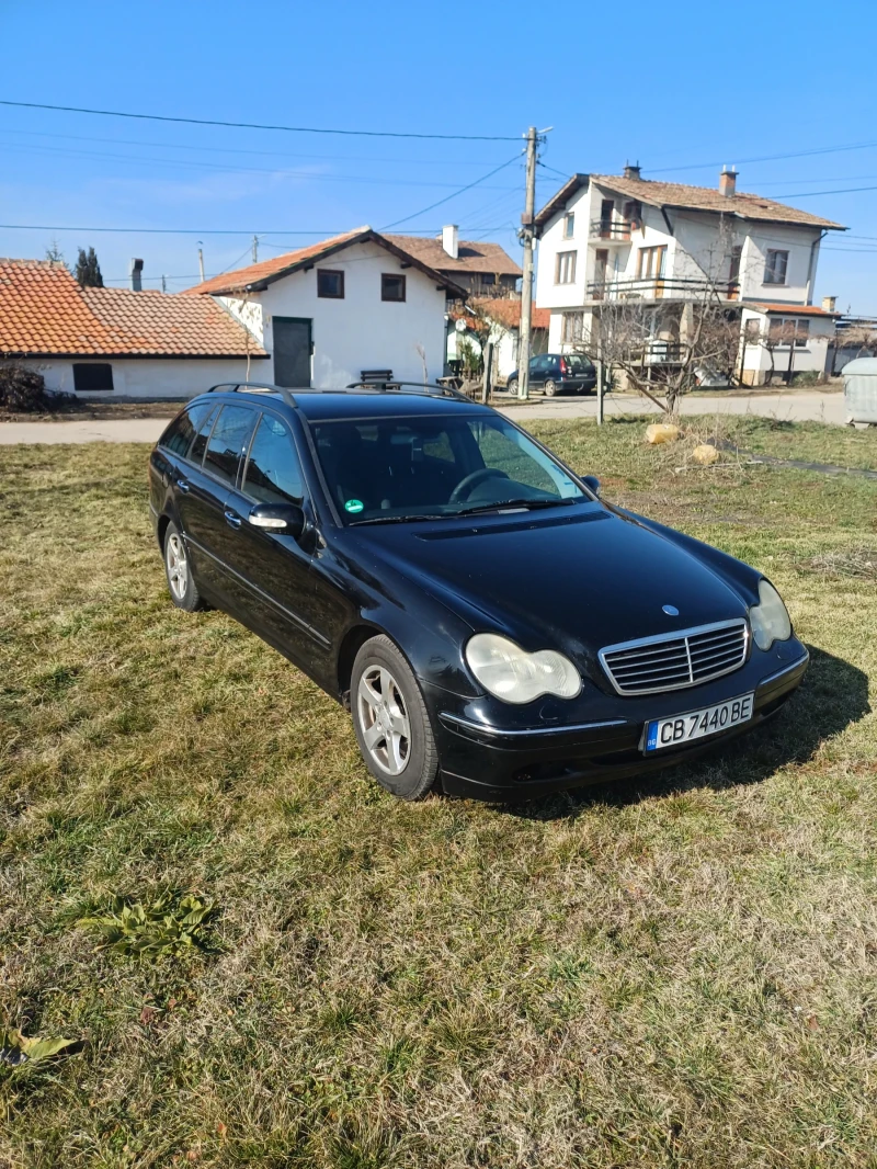 Mercedes-Benz C 200 Компресор, снимка 4 - Автомобили и джипове - 49063861