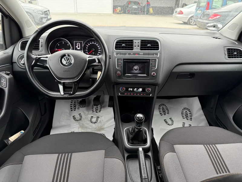 VW Polo 1.4tdi/90hp/Navi/Evro6/, снимка 8 - Автомобили и джипове - 49473644