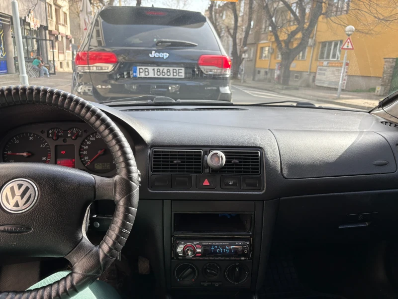 VW Golf 1.9, снимка 10 - Автомобили и джипове - 49522053