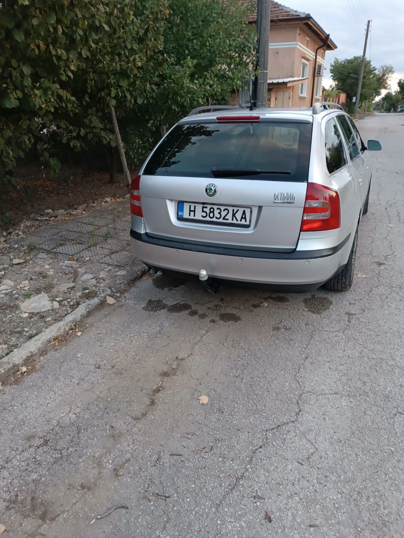 Skoda Octavia, снимка 9 - Автомобили и джипове - 51896185