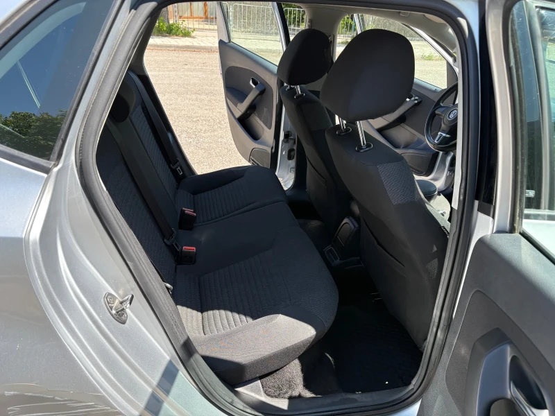 VW Polo 1.4 MPI DSG, снимка 12 - Автомобили и джипове - 52770705