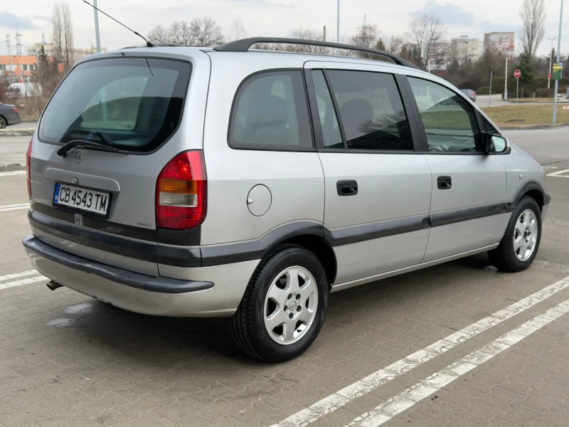 Opel Zafira 2.2 dizel 7 местен, снимка 5 - Автомобили и джипове - 53289327