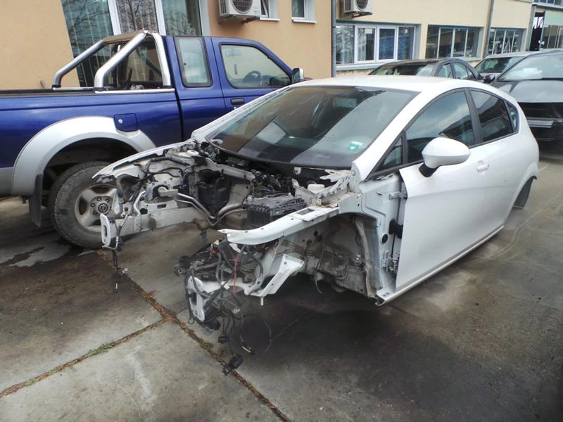 Seat Leon TDI, снимка 1 - Автомобили и джипове - 47850563