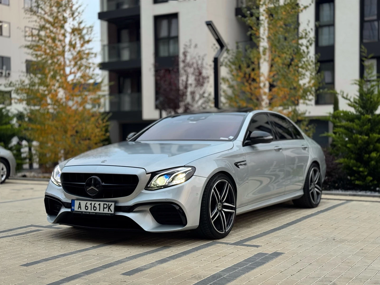 Mercedes-Benz E 43 AMG, снимка 1