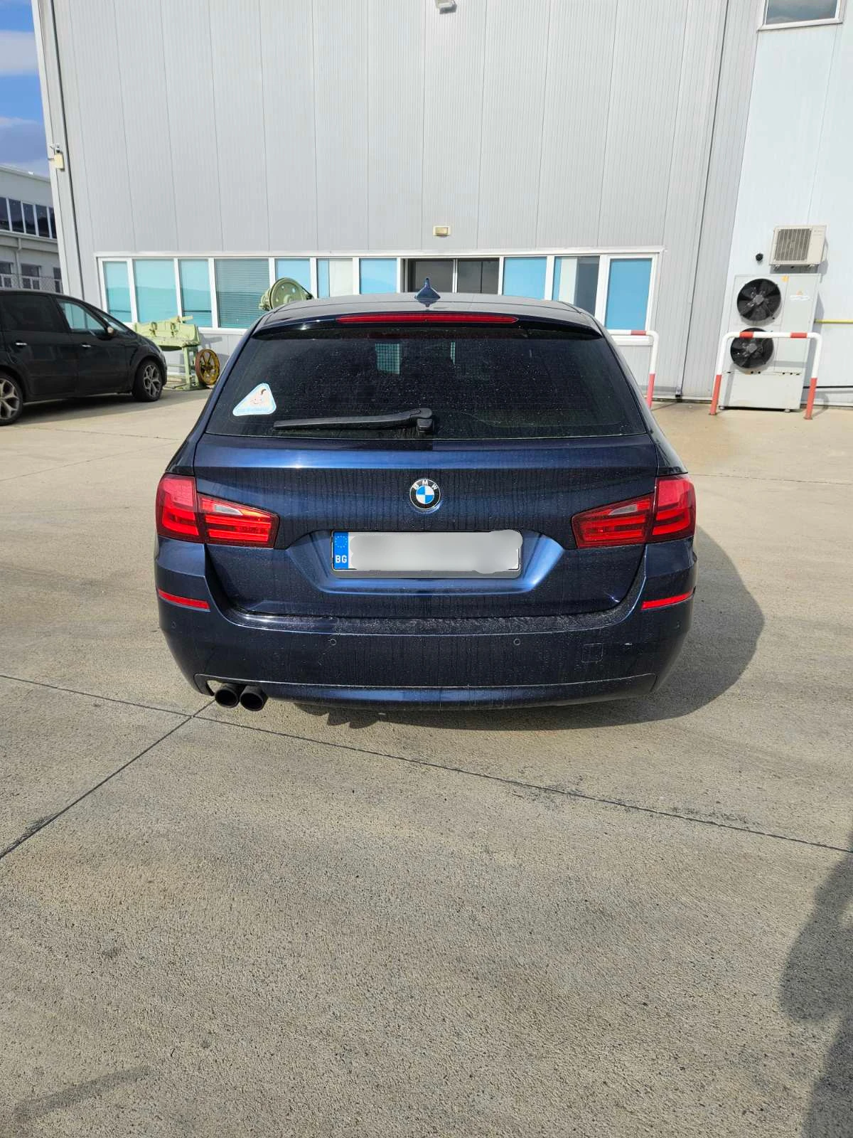 BMW 525 3.0D Touring - изображение 4