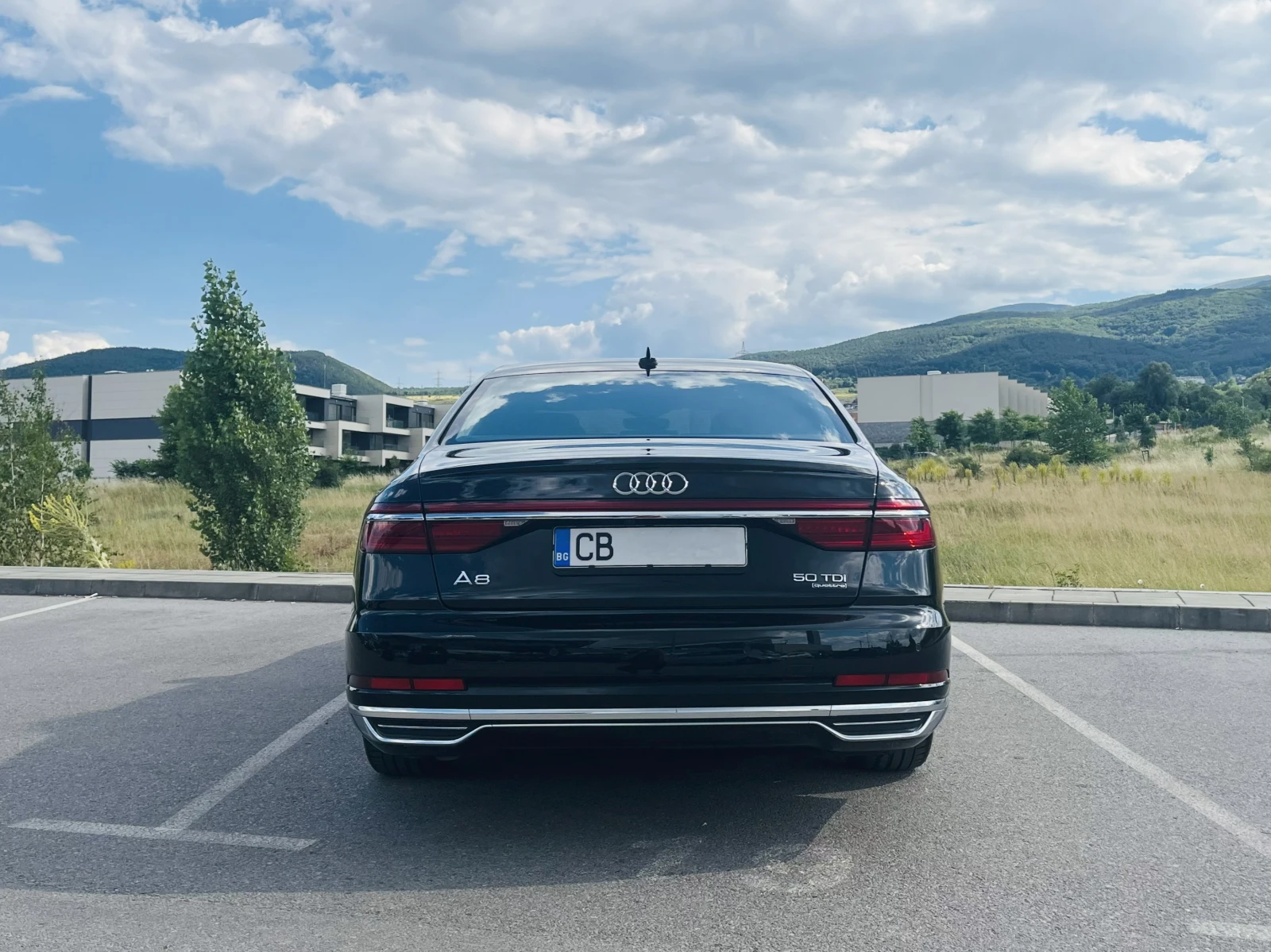 Audi A8  - изображение 5
