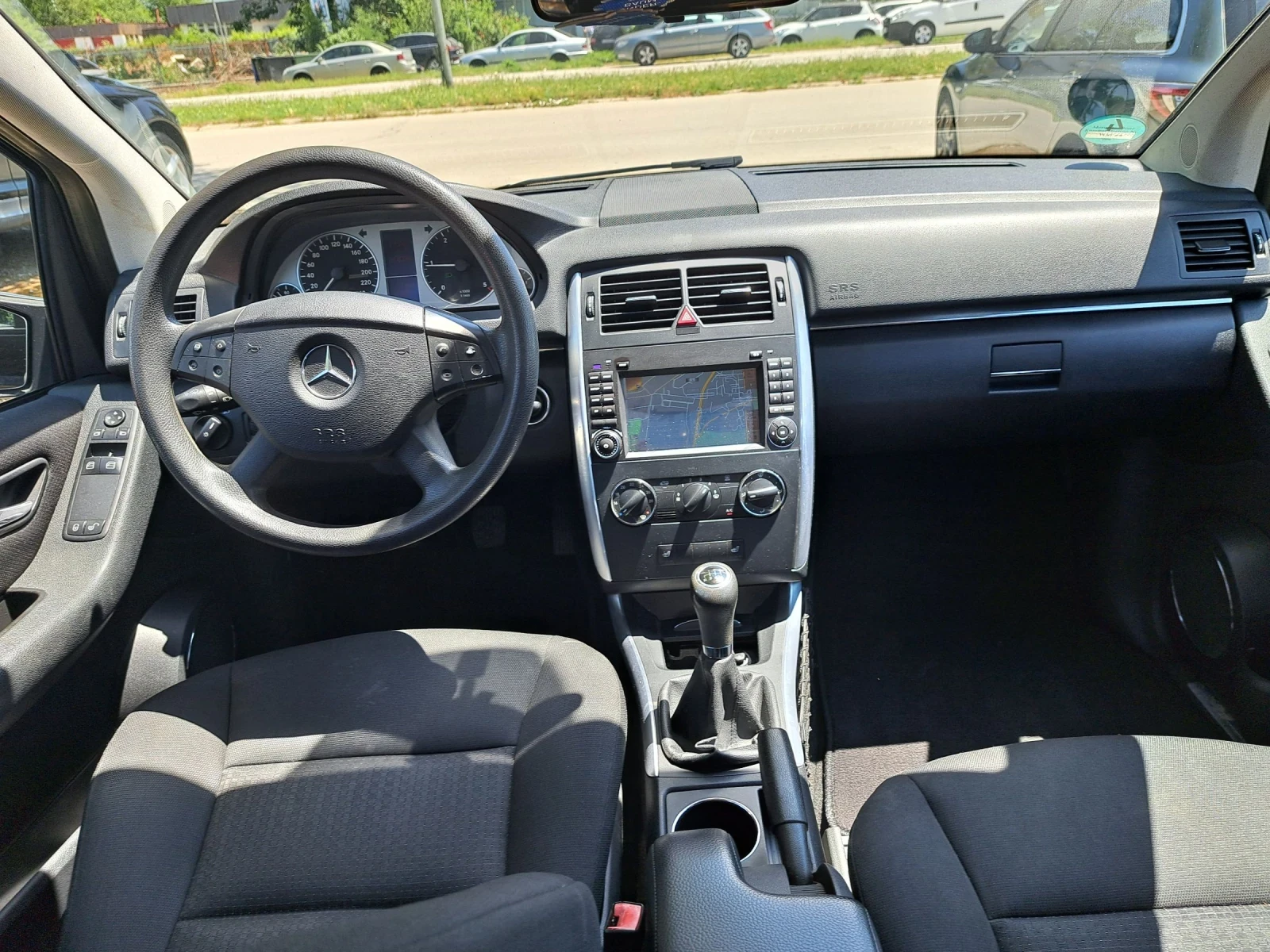 Mercedes-Benz B 180 Avangarde  - изображение 9