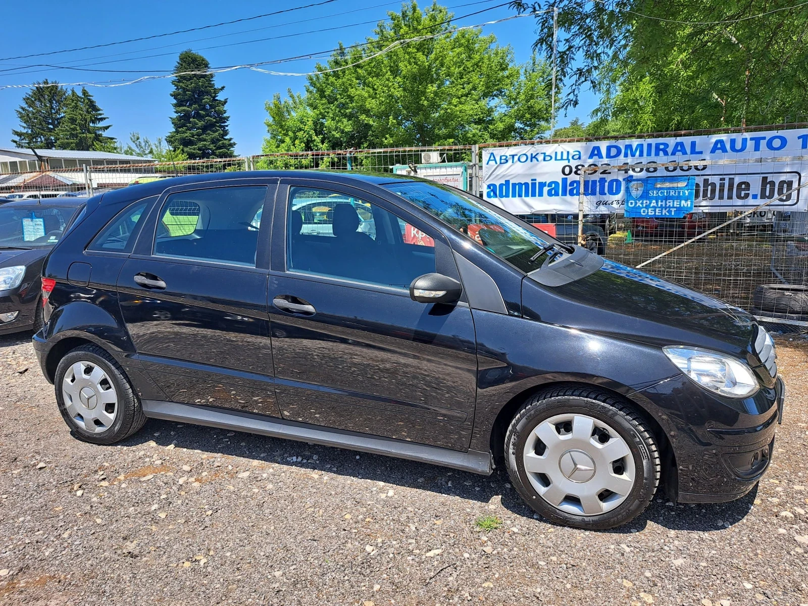 Mercedes-Benz B 180 Avangarde  - изображение 3
