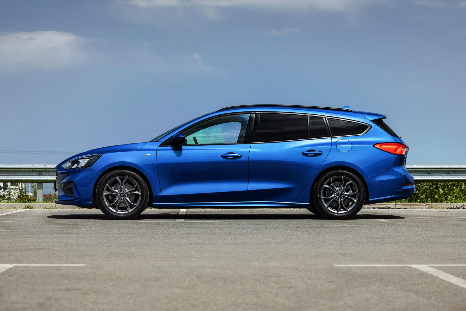 Ford Focus 1.0 ST-Line - изображение 3