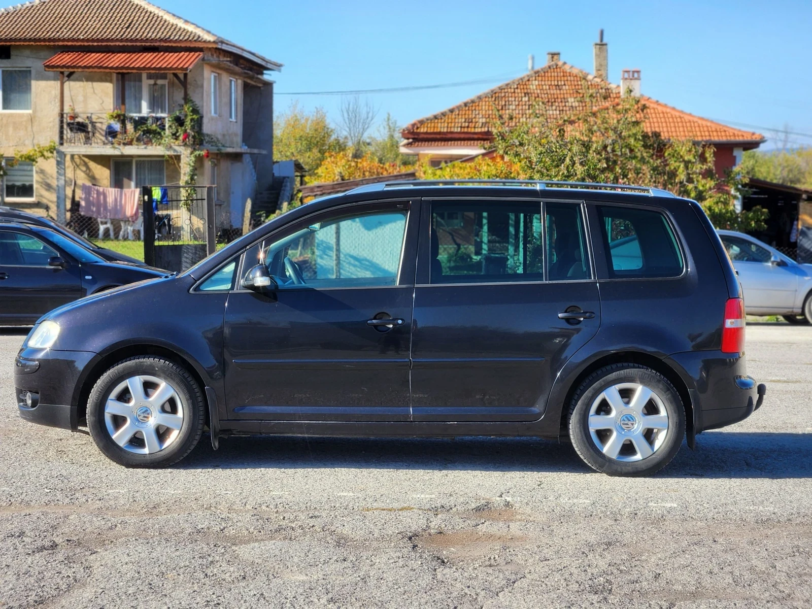 VW Touran 2.0 TDI - изображение 6