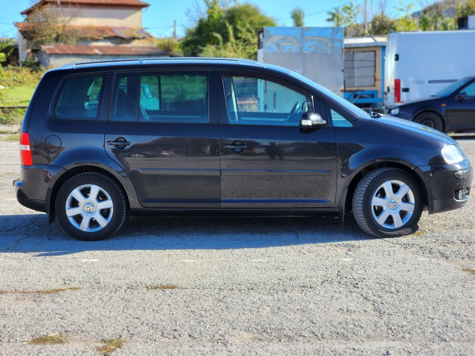 VW Touran 2.0 TDI - изображение 2