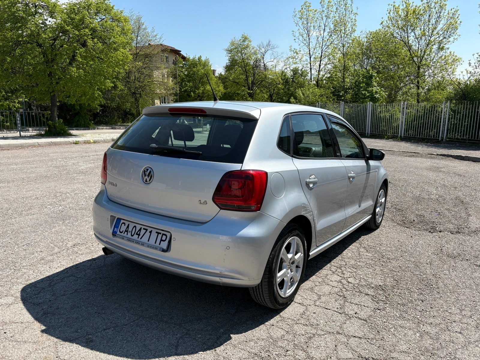 VW Polo 1.4 MPI DSG - изображение 6