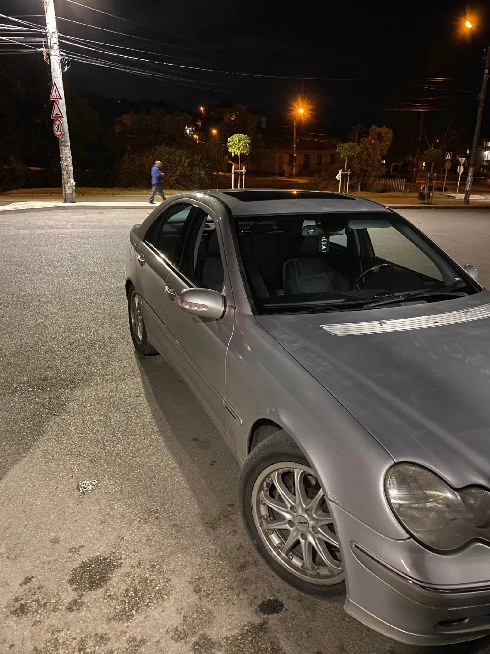 Mercedes-Benz C 270  - изображение 8