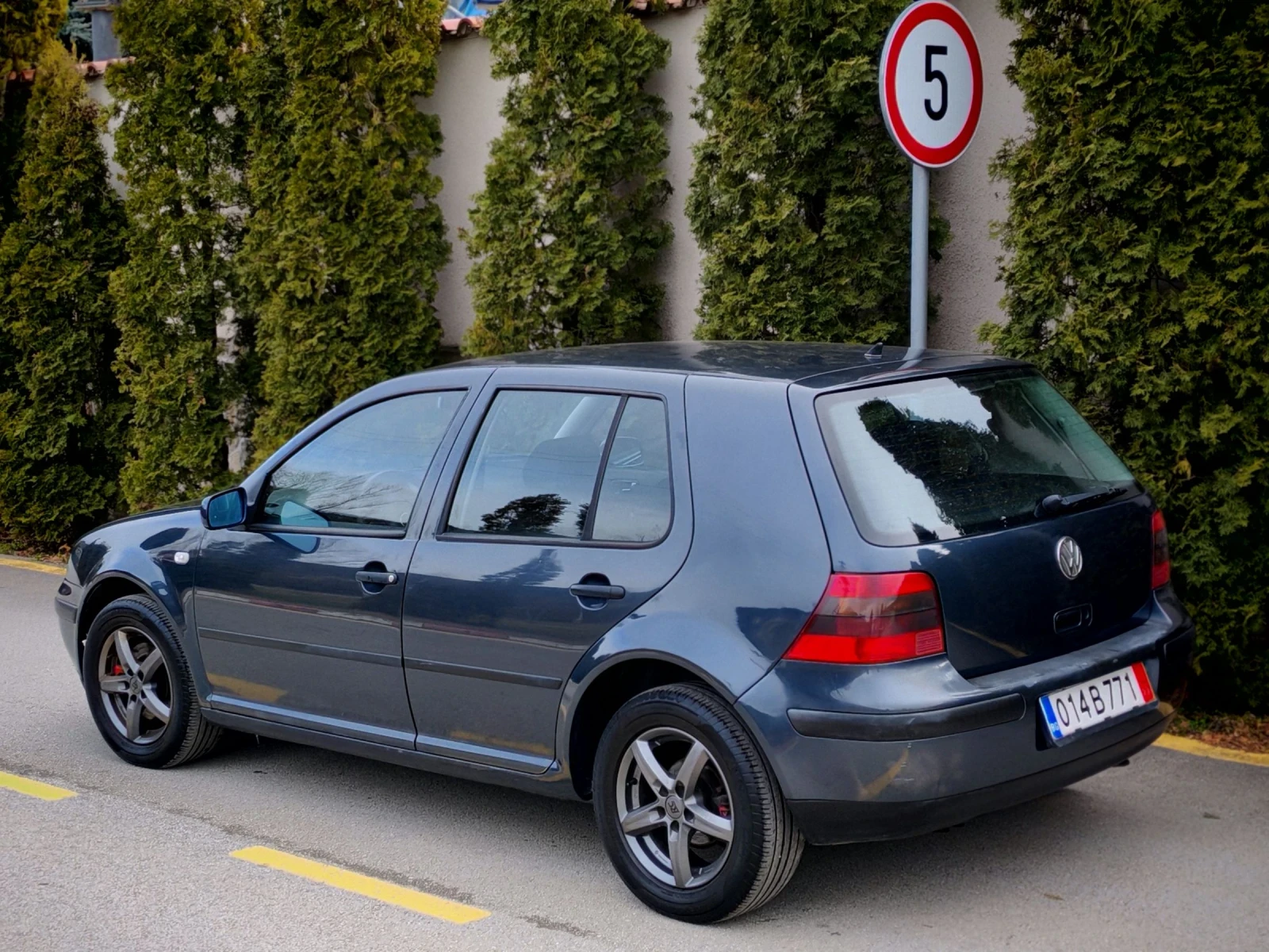 VW Golf 1.9TDI(90)* FACELIFT* НОВ ВНОС*  - изображение 4