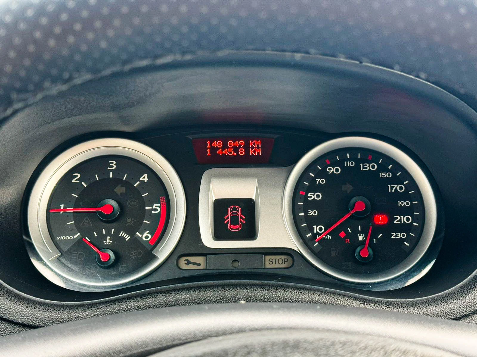 Renault Clio 1.5 DCI - изображение 9