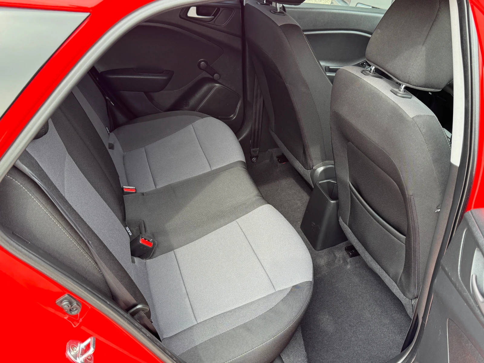 Hyundai I20 1.2/75k.c, снимка 15 - Автомобили и джипове - 53750403