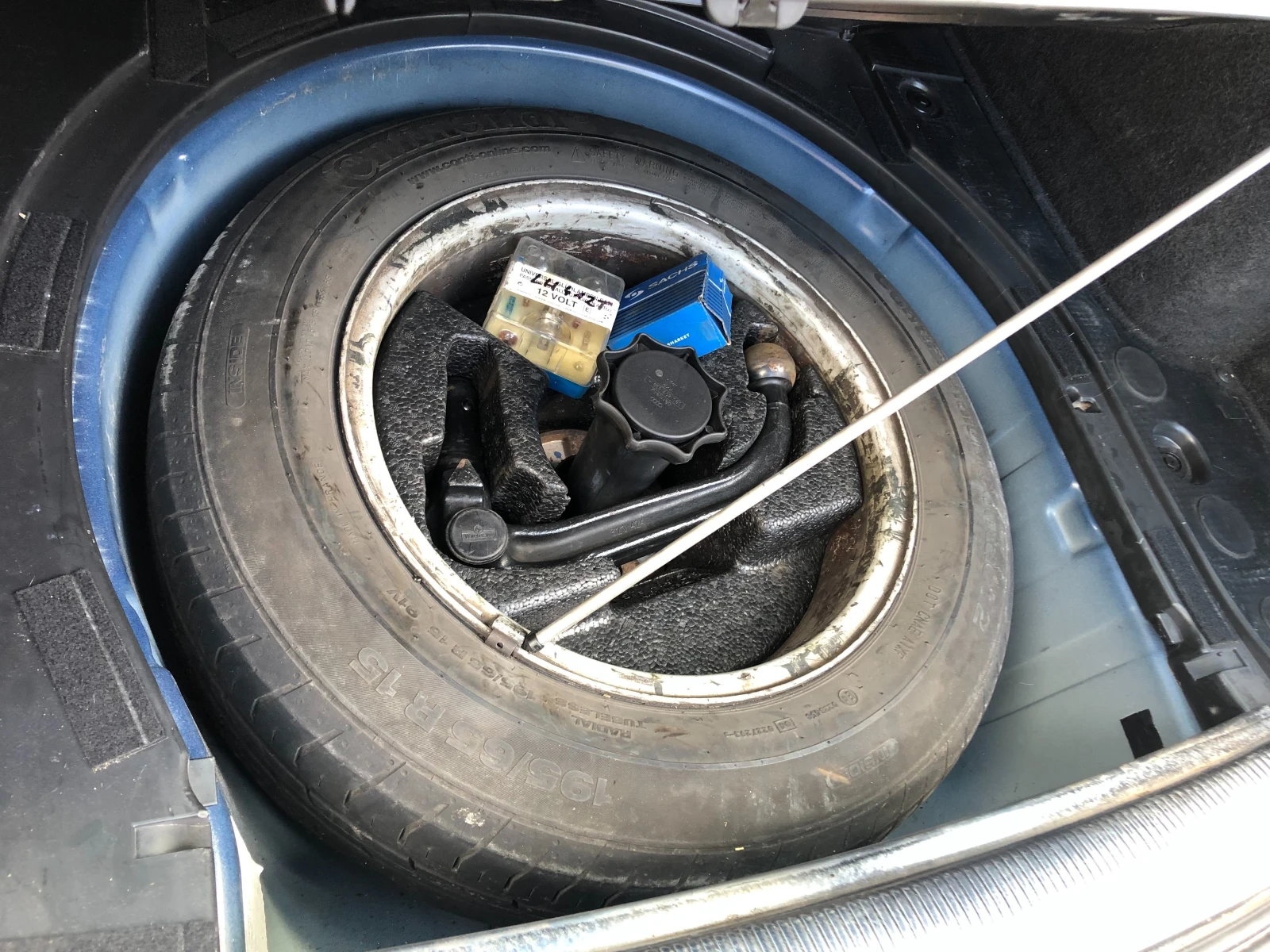 VW Passat 5.5, снимка 16 - Автомобили и джипове - 54017786