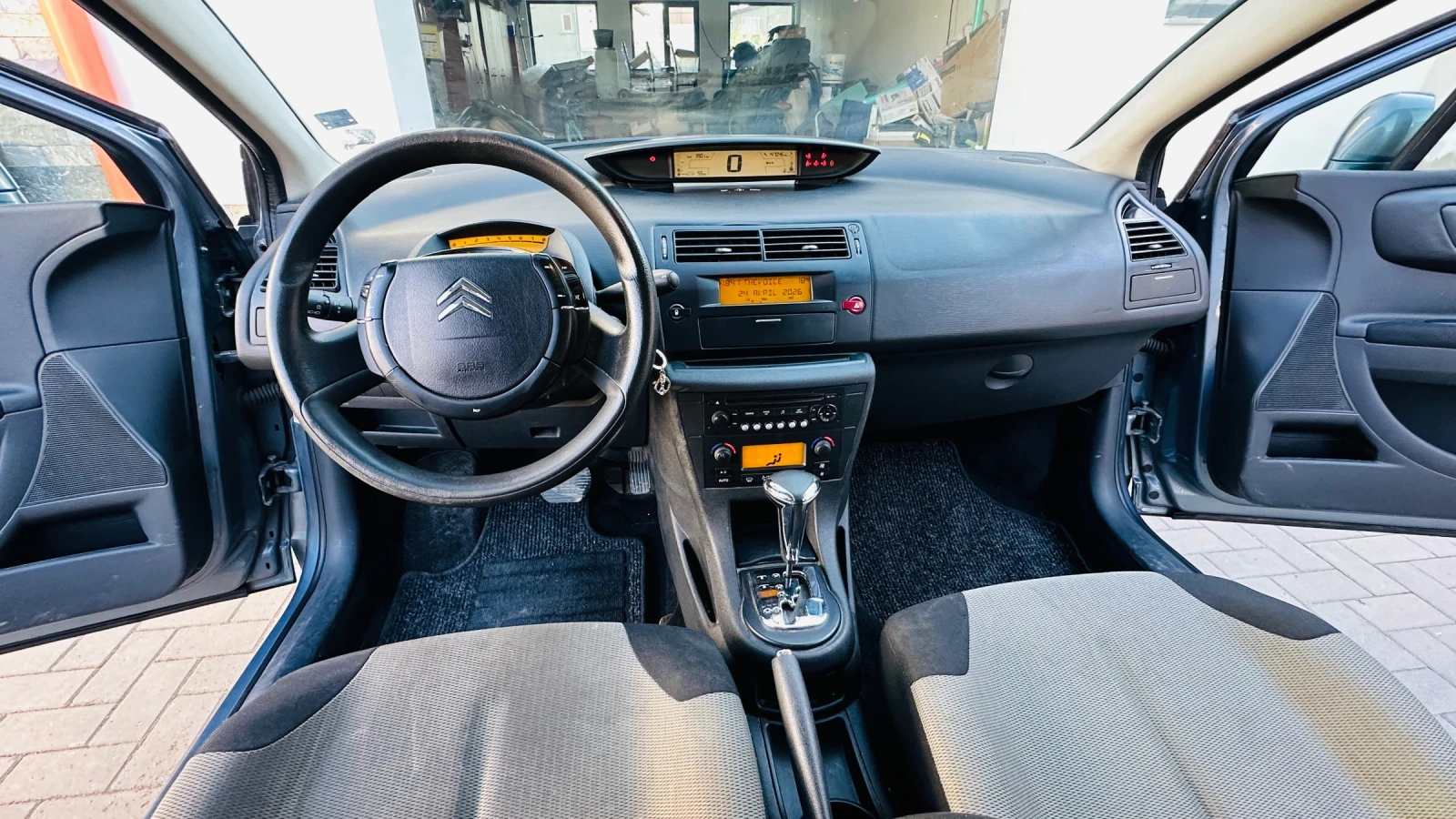 Citroen C4, снимка 7 - Автомобили и джипове - 54305395