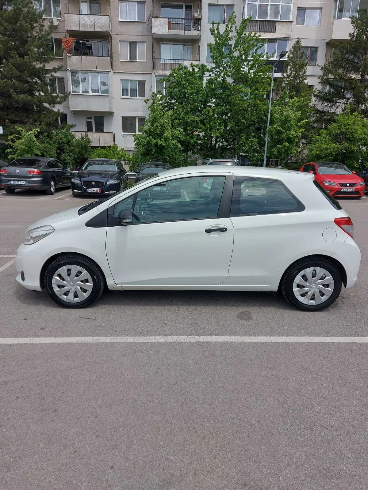 Toyota Yaris, снимка 2 - Автомобили и джипове - 54610565