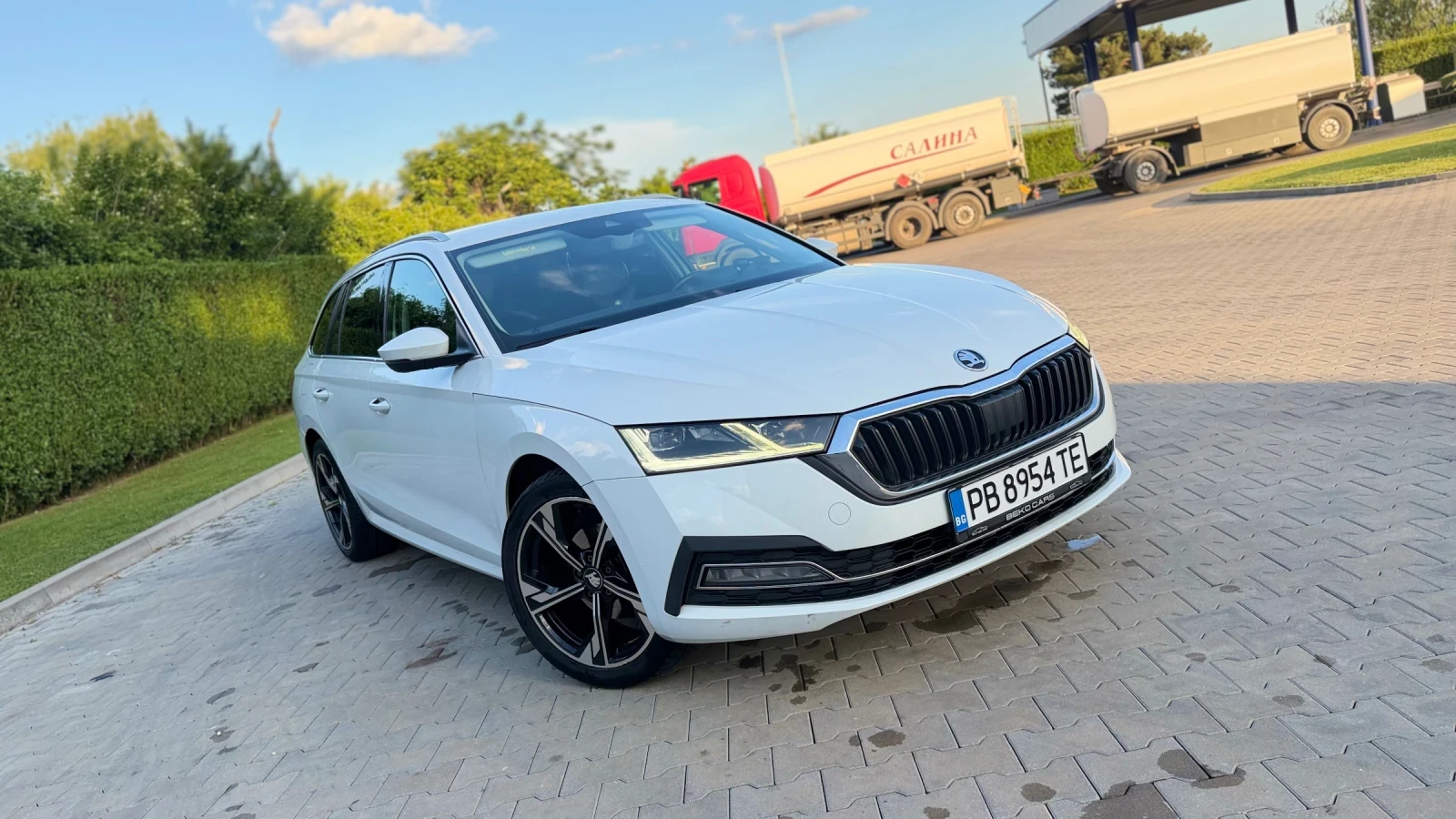 Skoda Octavia 2.0 TDI 150 , снимка 3 - Автомобили и джипове - 54842654