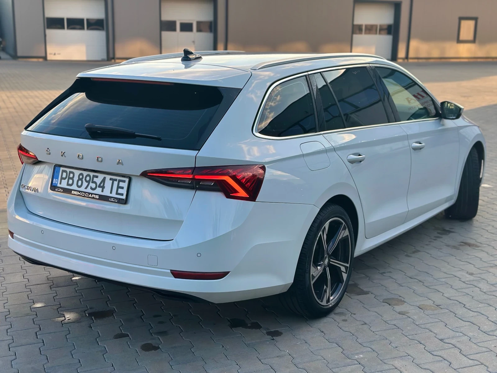 Skoda Octavia 2.0 TDI 150 , снимка 5 - Автомобили и джипове - 54842654