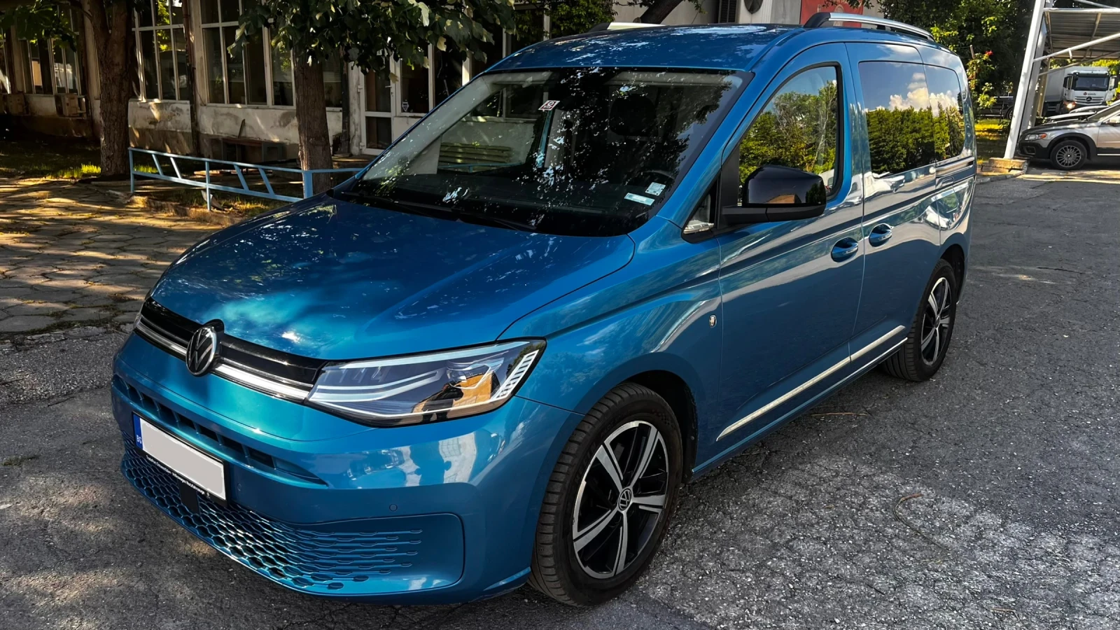 VW Caddy, снимка 2 - Автомобили и джипове - 54912467