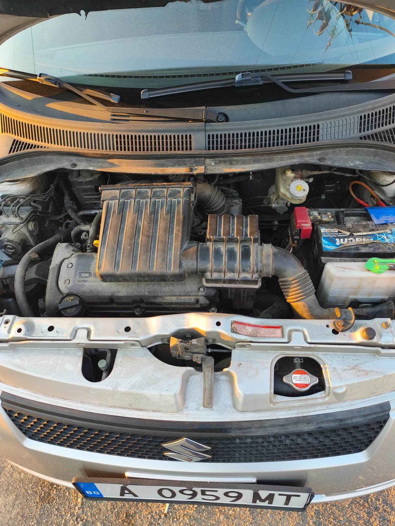 Suzuki Swift 1.3i, снимка 11 - Автомобили и джипове - 55249271
