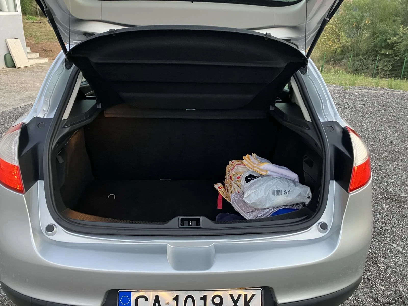 Renault Megane КУПЪВАНА НОВА ОТ БГ., снимка 8 - Автомобили и джипове - 56225881
