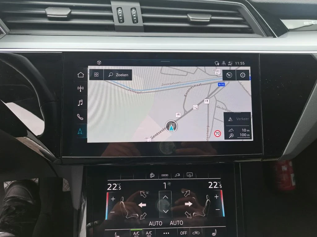Audi E-Tron 55 Sportback Quattro LED-Matrix Virtual Navi-Pro, снимка 8 - Автомобили и джипове - 56323485