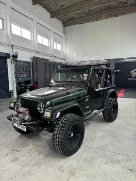 Jeep Wrangler 4.0L Sport, снимка 12