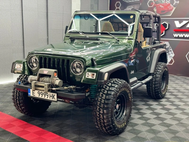 Jeep Wrangler 4.0L Sport, снимка 1 - Автомобили и джипове - 49591008