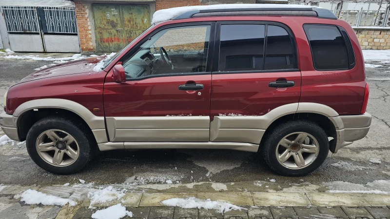 Suzuki Grand vitara 2.5 Газ, Автоматик, снимка 7 - Автомобили и джипове - 48661992