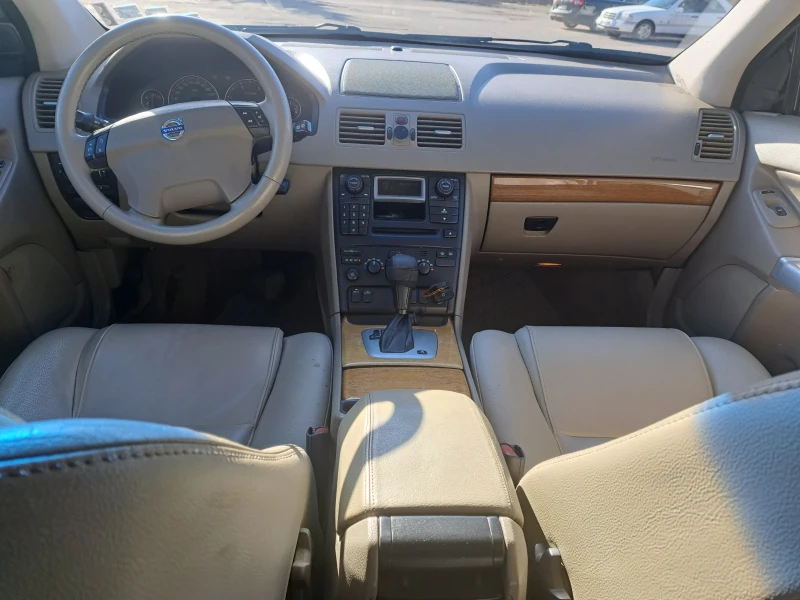 Volvo Xc90, снимка 9 - Автомобили и джипове - 49414861