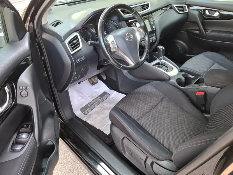 Nissan Qashqai 1.6 dCi* АВТОМАТИК* NAVI* 112500к.м.* CAMERA* LED, снимка 5 - Автомобили и джипове - 50651288